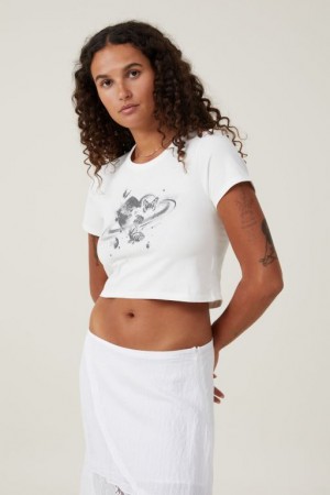 Cotton On Crop Fit Graphic Women's Graphic T-Shirts White | Y6ZKYY6puNf