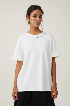 Cotton On Regular Fit Graphic Women's Graphic T-Shirts White | g96A43vGem3
