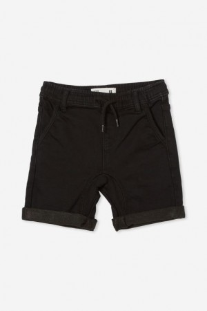 Cotton On Slouch Fit Boys' Shorts Black | XKs8eULmFhY