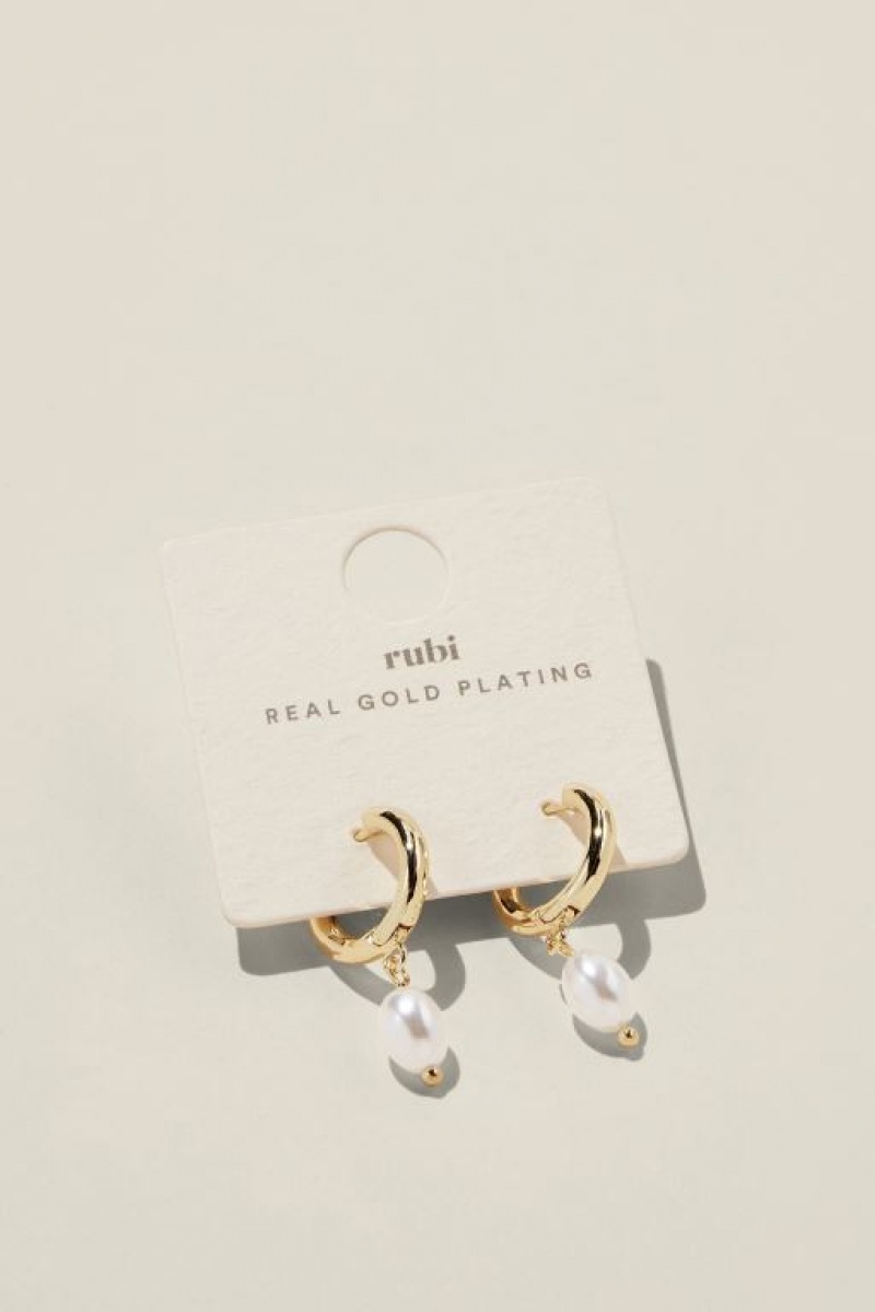 Cotton On Huggie Hoop Earring Women's Jewellery Gold | 1HR32B3FAO6
