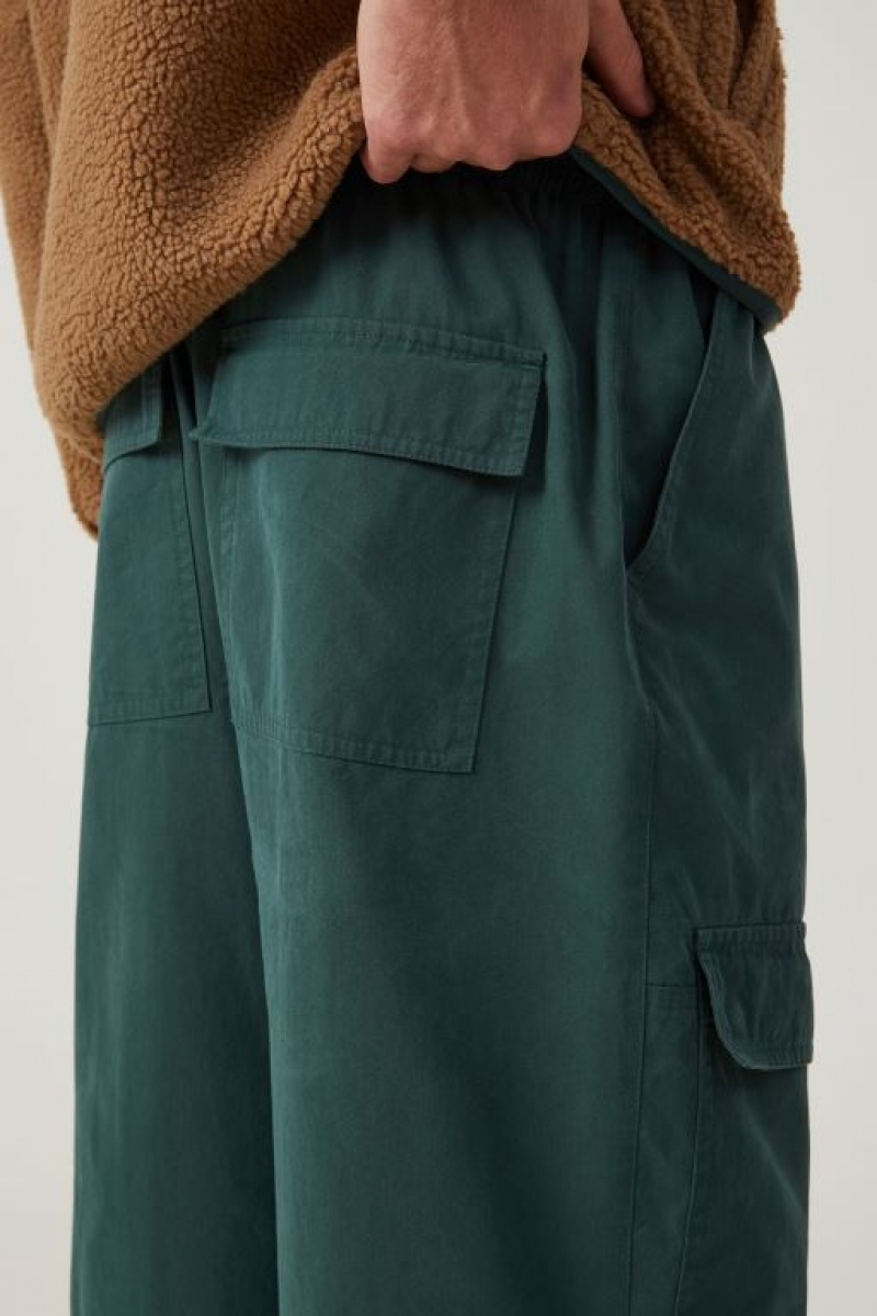 Cotton On Parachute Super Baggy Men's Pants Green | qDO0EhCaErJ