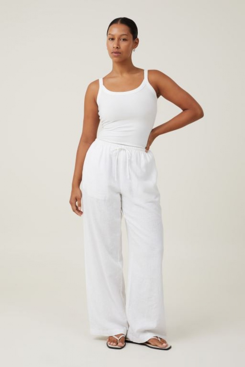 Cotton On The One Basic Scoop Neck Women's Cami White | pJUUntCac6k
