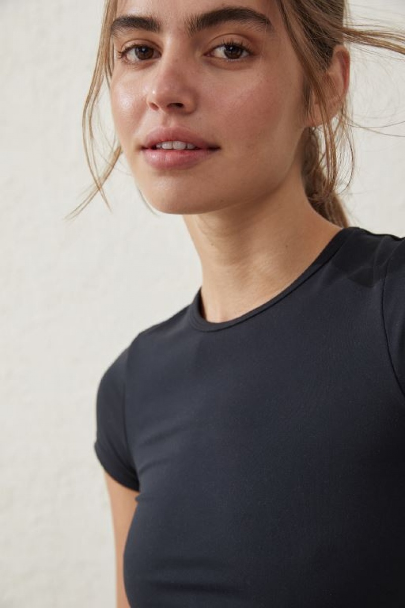 Cotton On Ultra Soft Fitted Women's T Shirts Black | PShx5LNvrVt