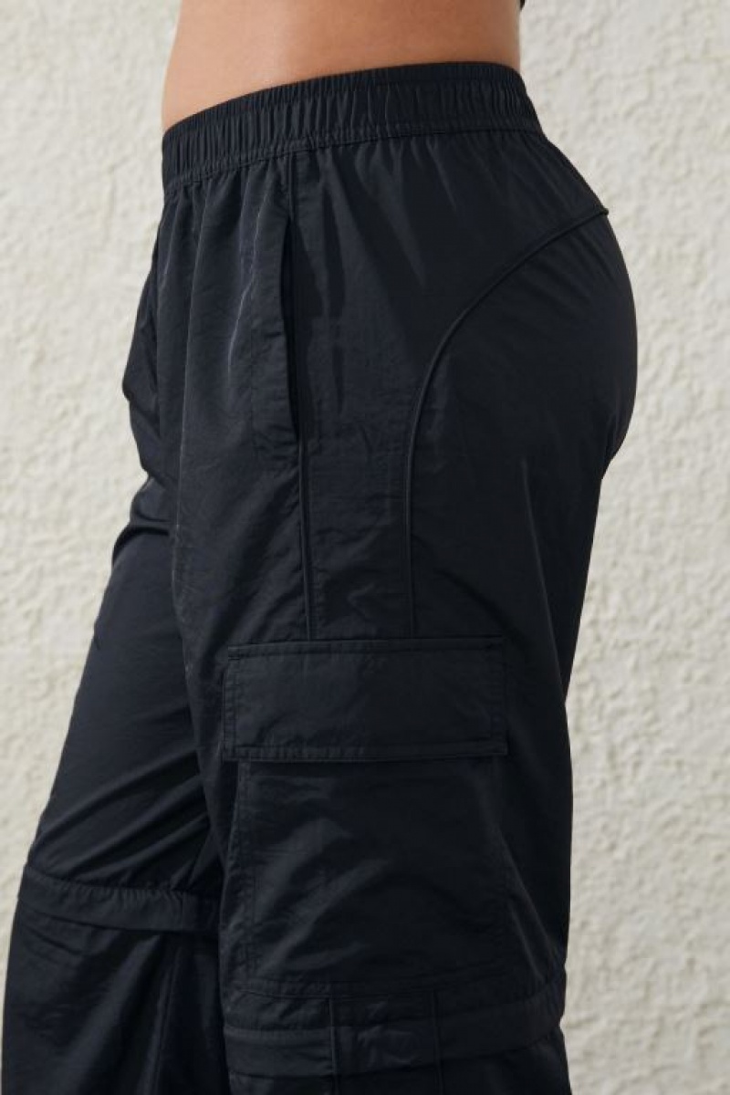 Cotton On Woven Zip Off Cargo Women's Track Pants Black | dqXaoETWNy9
